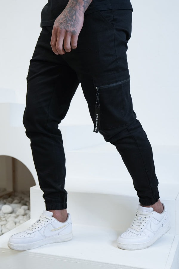 JACOB CARGO TROUSERS - BLACK