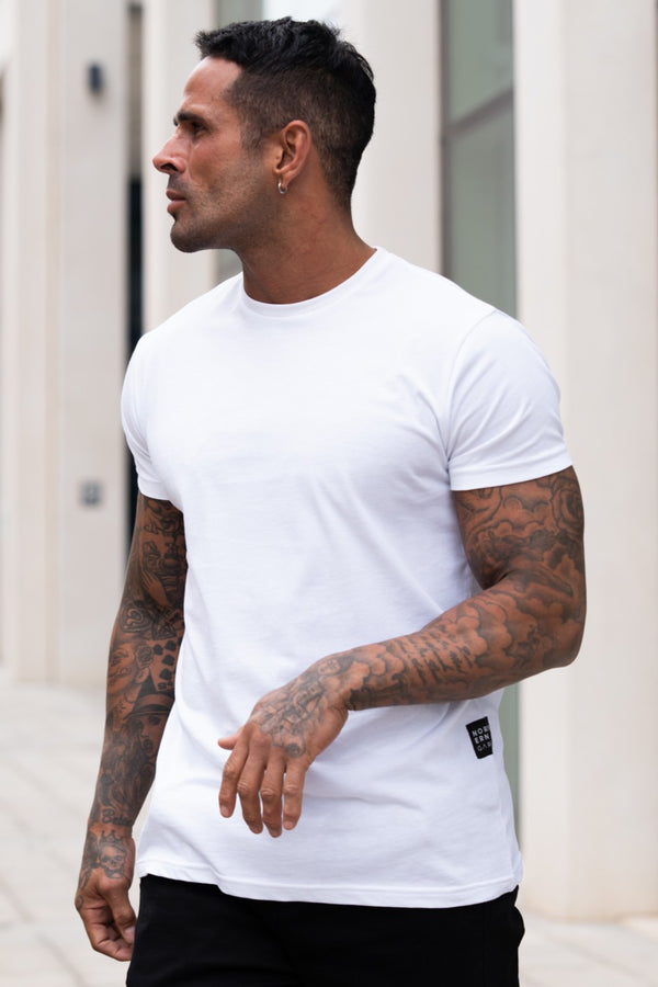 ALVAR TEE - WHITE