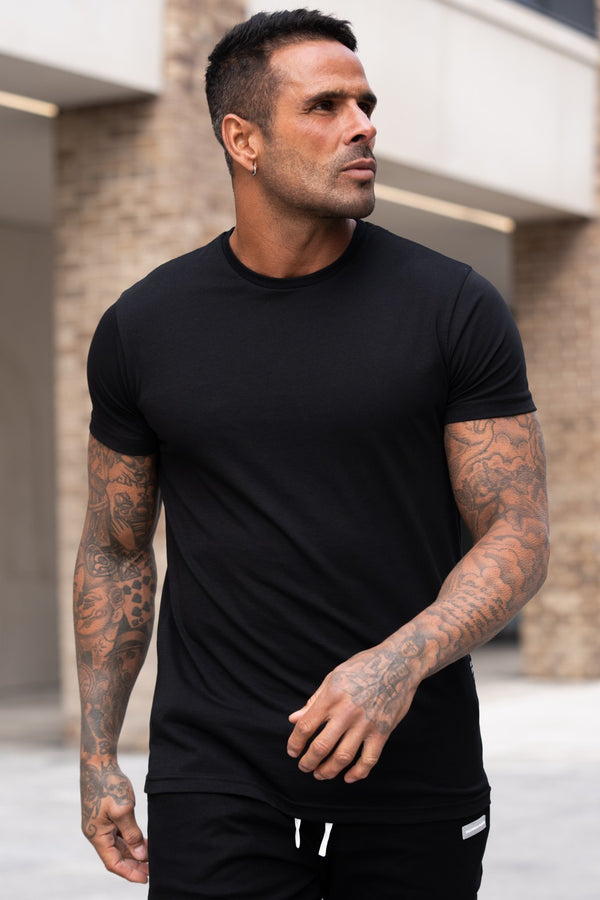 ALVAR TEE - BLACK