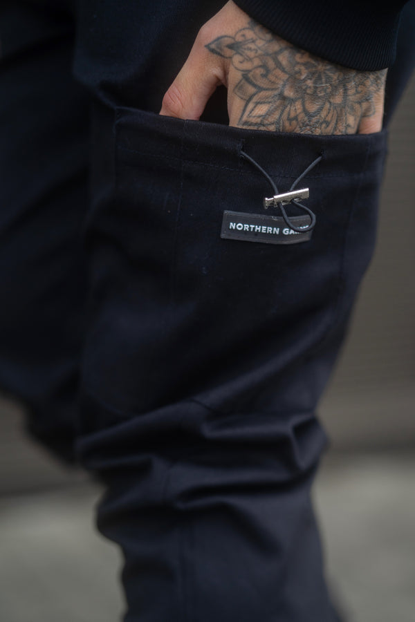 ORMOND CARGO TROUSERS - BLACK